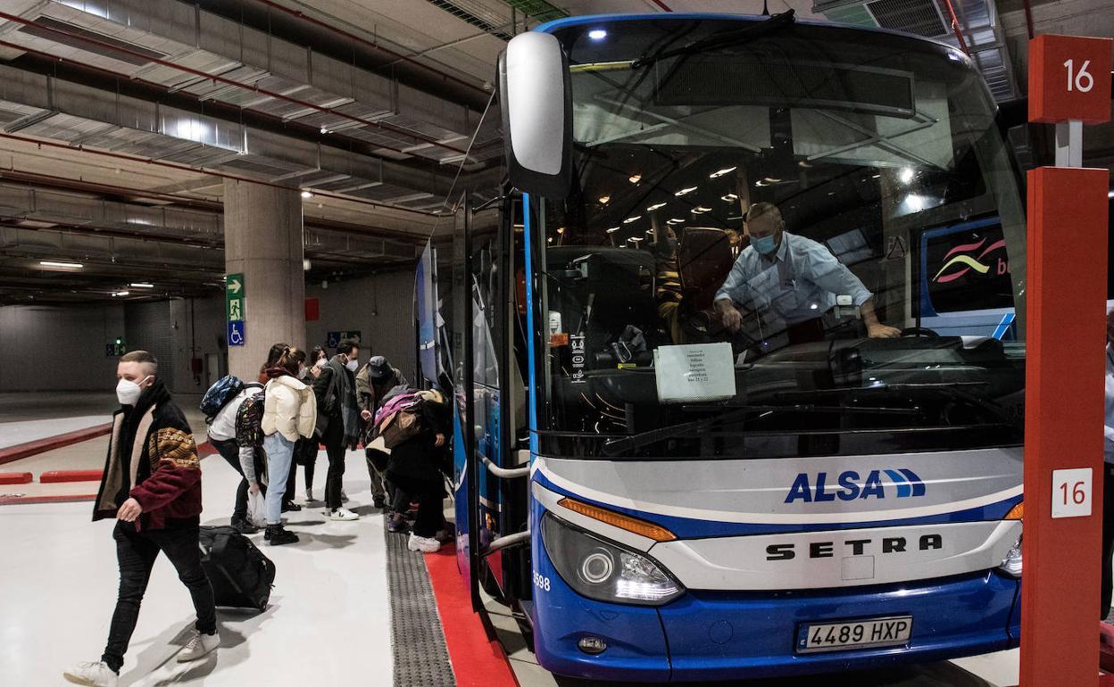 Los Viajes En Autob s A Santander O Madrid Ser n Gratis Desde Febrero los-viajes-en-autob-s-a-santander-o-madrid-ser-n-gratis-desde-febrero